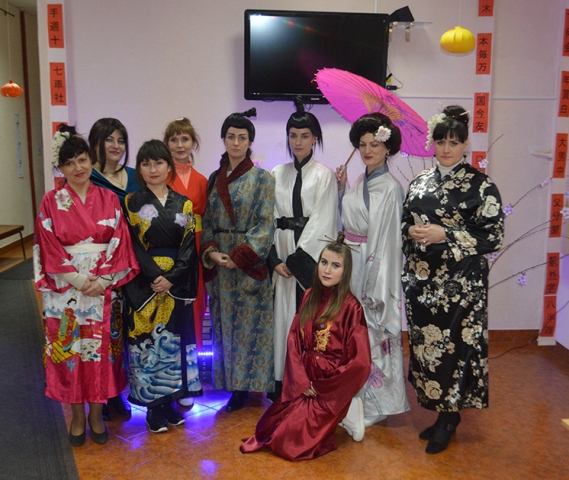 У Рівному відбулася креативна вечірка в японському стилі «Сакура-паті»