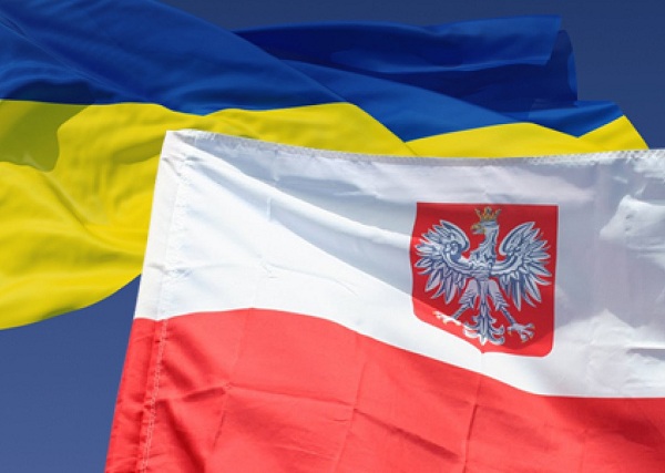 Поляки змінили умови працевлаштування для українців