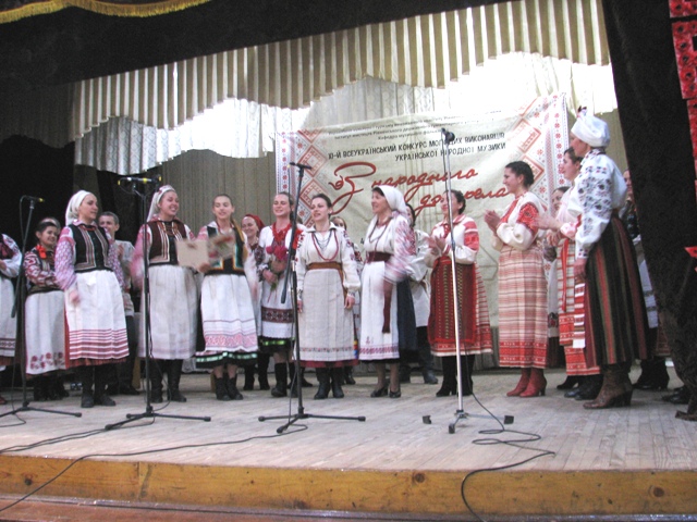 30-річний ювілей відсвяткував рівненський фольклорний ансамбль «Джерело».