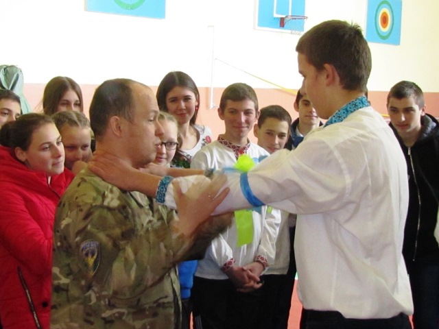 На Рівненщині провели військові ігри серед школярів