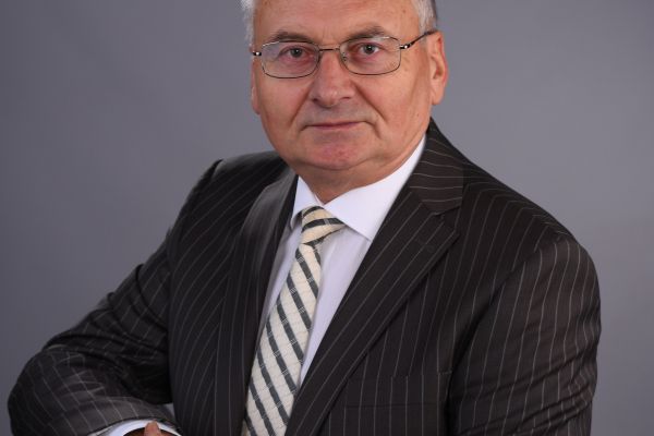 Науковець, письменник і журналіст Віктор Мазаний розповів про свої нові наукові видання