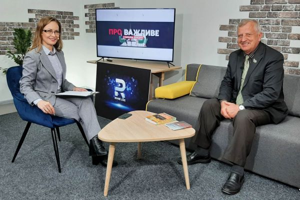 Дмитро Тарасюк про нову книгу, рівненські медіа та довіру до журналістики (ВІДЕО)