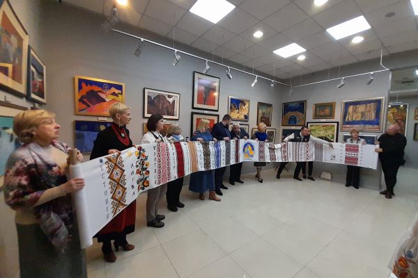 Рівненщина прийняла естафету «Міжнародний вишитий рушник єднання «Цвіт вишиванки»