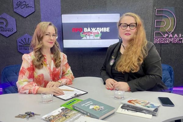 Письменники теж воюють – і зброєю, і словом, – Тетяна Сладковська (Тата Рівна)