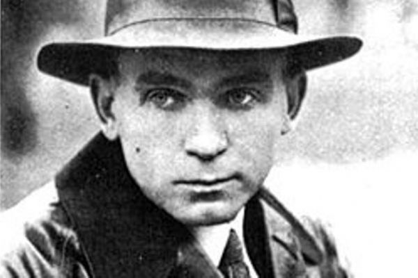 40 років в еміграції. А писав про рідний край…