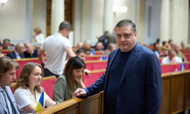 Верховна Рада продовжила дію воєнного стану на 90 днів