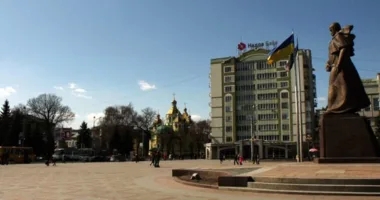 За рівнем оплати праці Рівненщина на 13-му місці: хто отримує найбільше