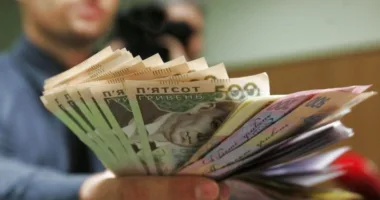 Рівненщина восьма в Україні за рівнем заробітної платні: хто отримує найбільше