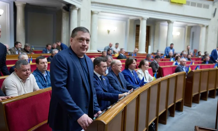 Роман Іванісов