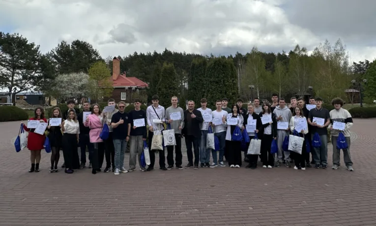 На ХАЕС відбувся заключний захід профорієнтаційно-освітнього проєкту Атомна школа