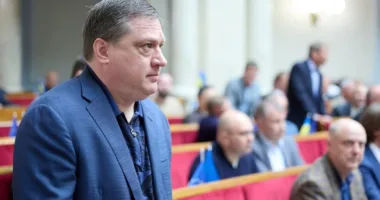 Роман Іванісов