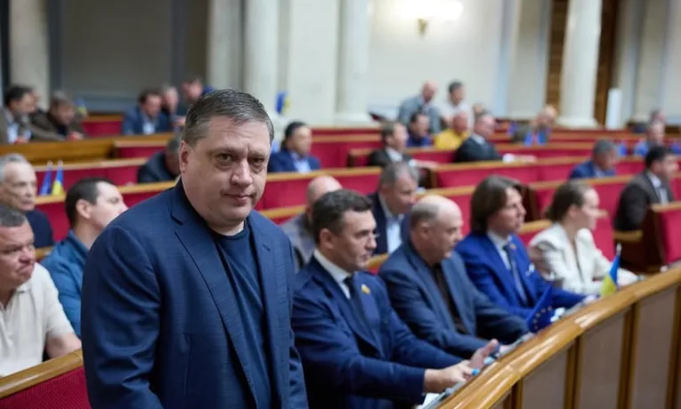 Верховна Рада ухвалила законопроект щодо грошового забезпечення поліцейських