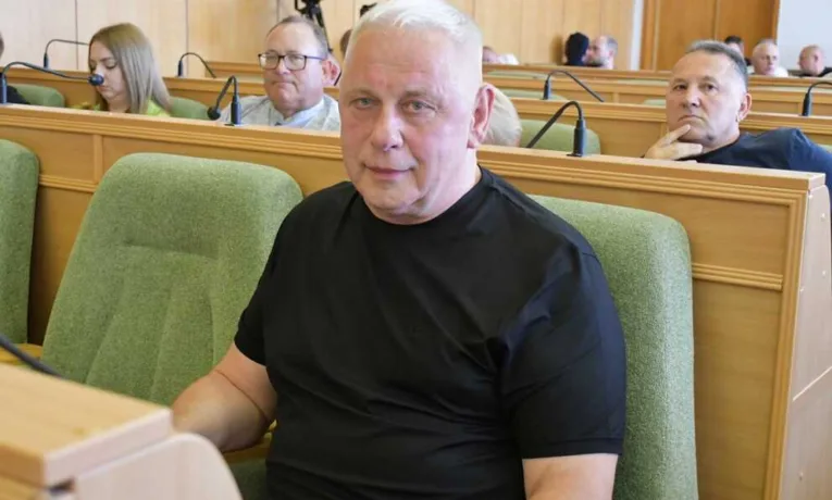 Замість Кучерука… Кучерук: Рівненська обласна рада проголосувала за першого заступника голови