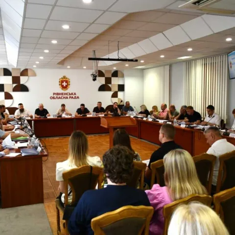 Нові тарифи на воду, обрання першого заступника і не тільки: Рівненська обласна рада визначилася з порядком денним на майбутню сесію