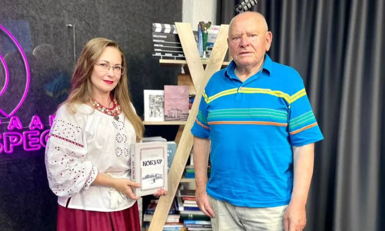 Микола Жулинський