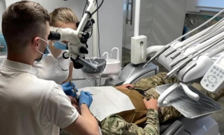 Понад 3,6 тисячі військових та ветеранів цьогоріч отримали безоплатну стоматологічну допомогу на Рівненщині