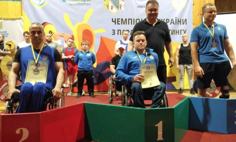 Спортсмени з Рівненщини здобули 9 золотих медалей на чемпіонаті України з пара пауерліфтингу