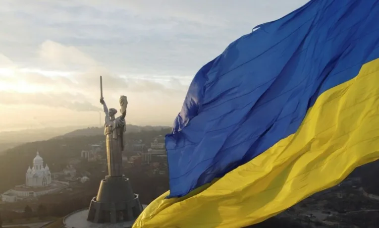 СБУ закликає громадян бути особливо пильними напередодні та в День Незалежності України