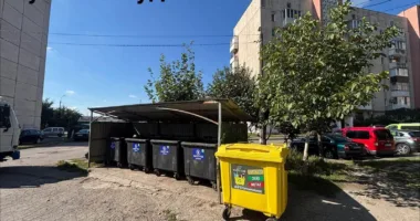 У Рівному продовжують установлювати жовті контейнери для роздільного збору відходів: чи ефективні вони