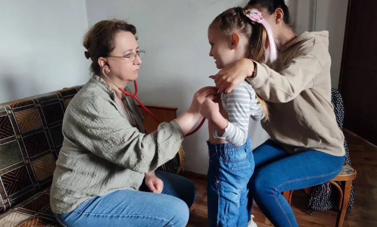 Проти кору, паротиту та краснухи: на Рівненщині працюватимуть мобільні бригади з вакцинації